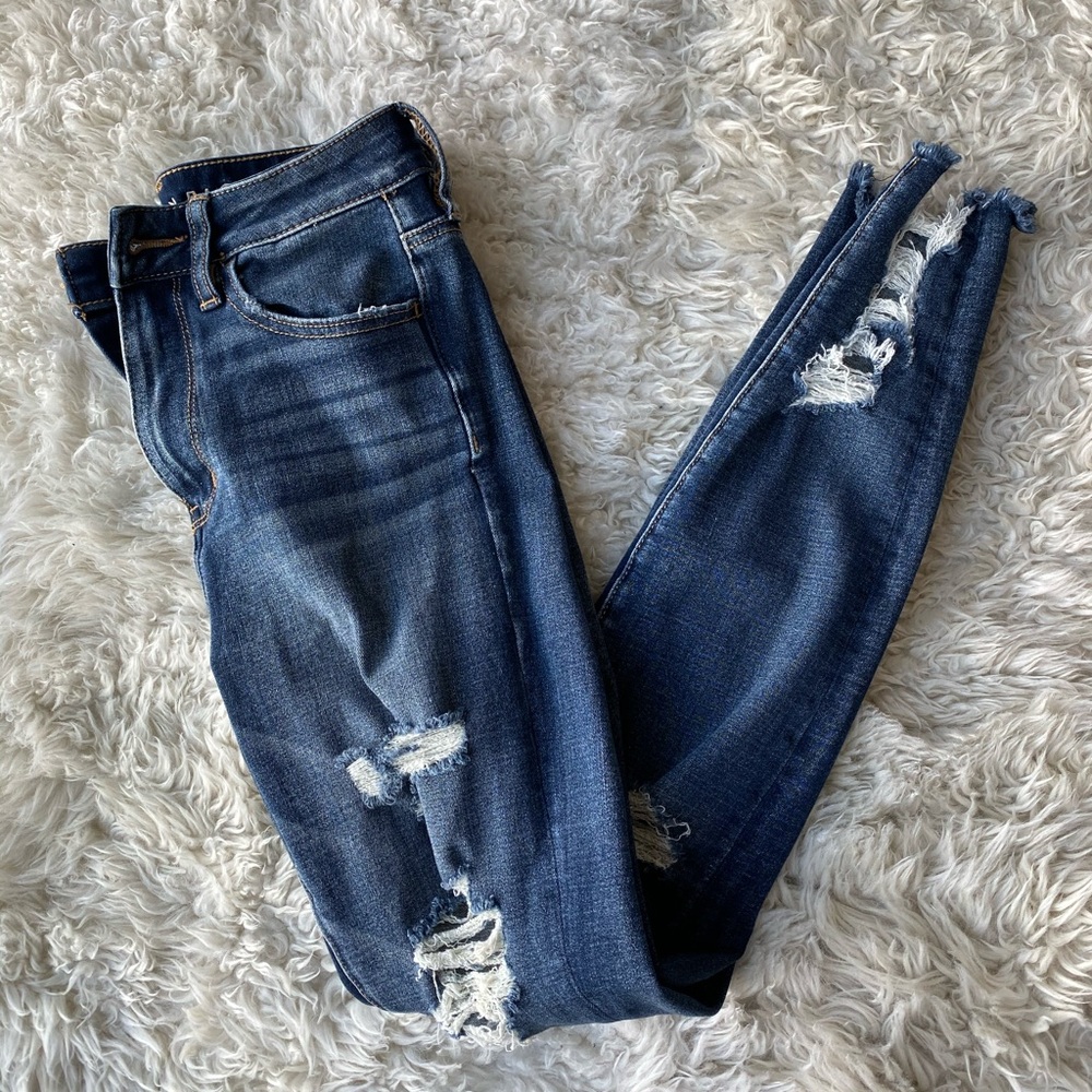 American Eagle Super Stretch Distressed Jeans